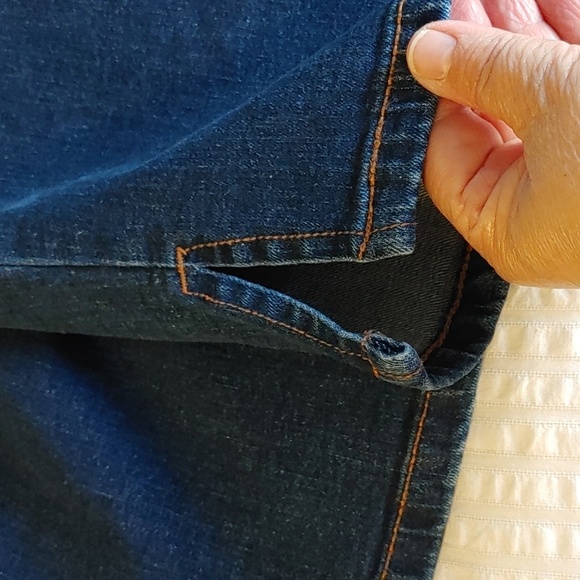 Women's DC Jeans Curvy Plus size 24 Cropped Denim Capris/Cropped Wide Leg - Picture 5 of 8